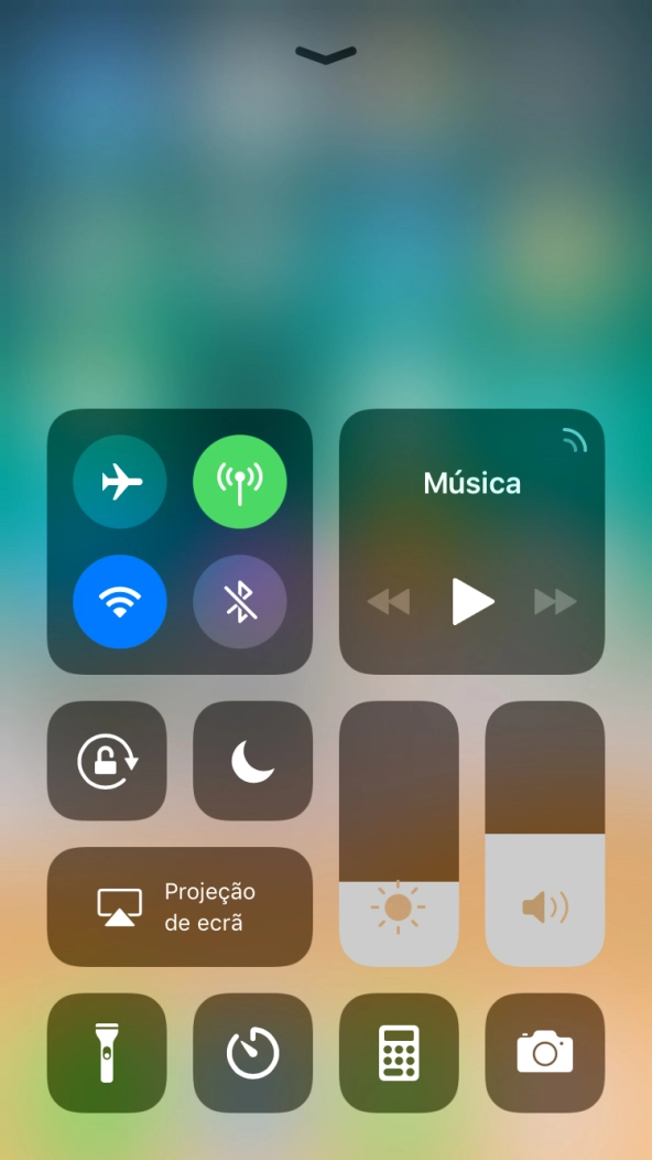 Prima o ícone de modo de voo para ativar ou desativar a função.