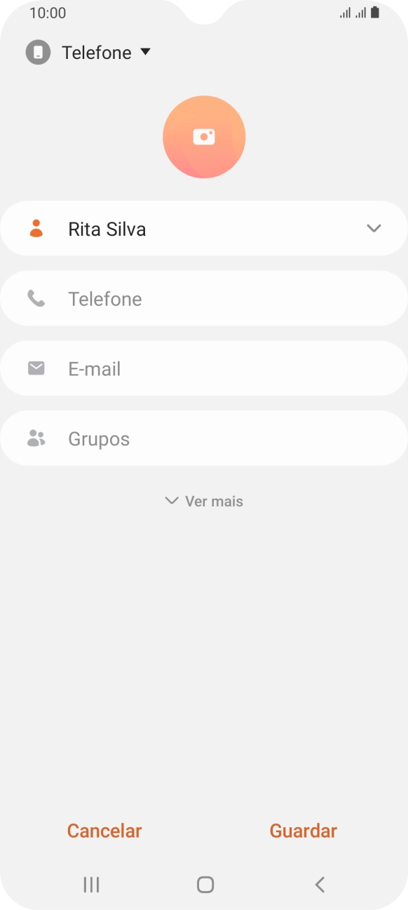 Prima Telefone e introduza o número de telefone pretendido.