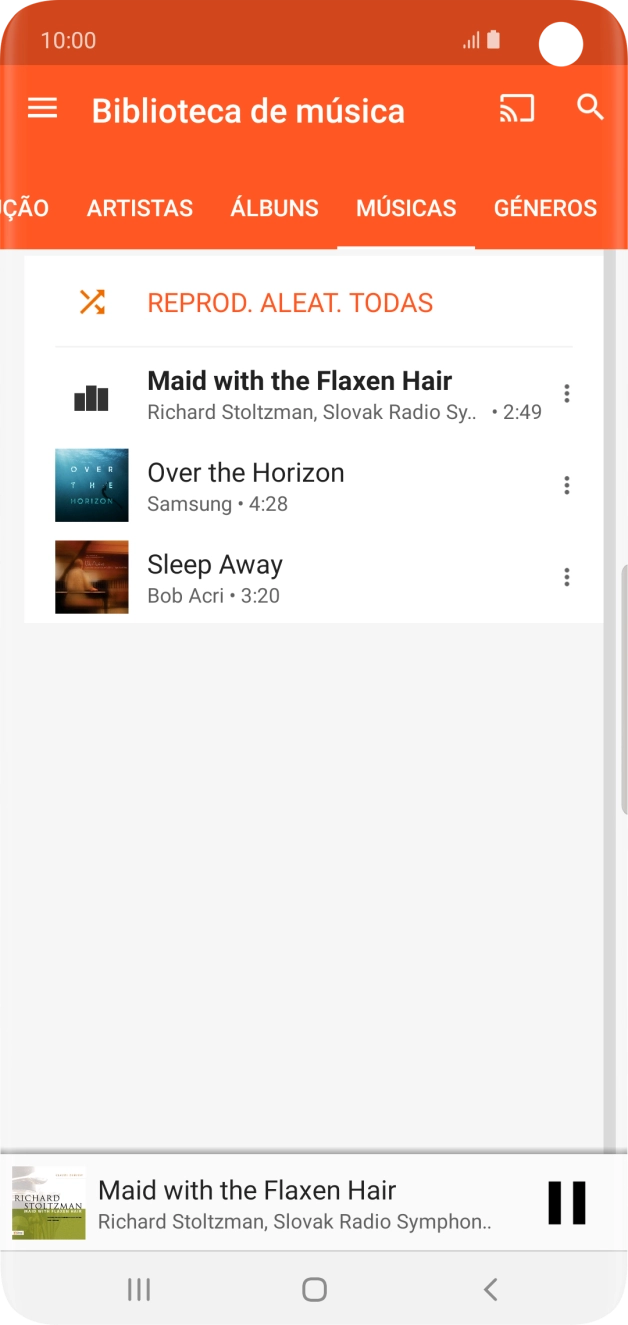 Prima o título da música na parte inferior do ecrã.