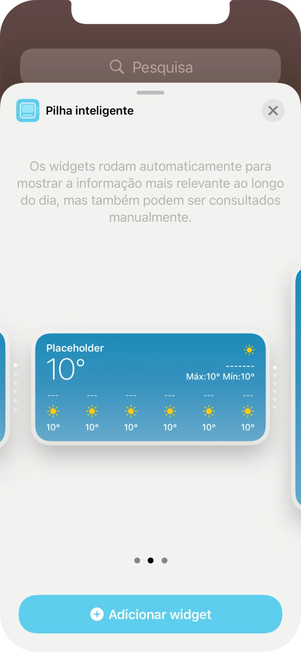 Para escolher a dimensão pretendida para o widget, deslize o dedo para a direita ou para a esquerda sobre o ecrã.