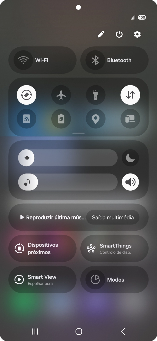Prima o ícone de definições.