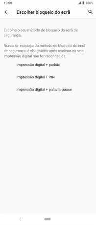Prima o código de bloqueio do telefone pretendido e siga as indicações no ecrã para estabelecer um código de bloqueio adicional.