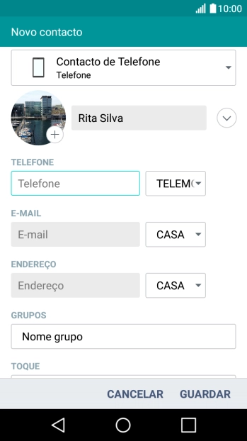 Prima Telefone e introduza o número de telefone pretendido.