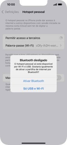 Se o Wi-Fi estiver ativado, prima Só USB e Wi-Fi .