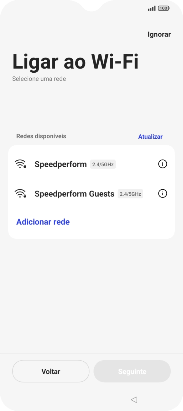 Prima a rede Wi-Fi pretendida.