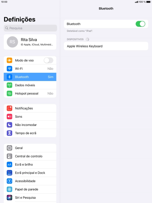 Prima o dispositivo Bluetooth pretendido e siga as indicações no ecrã para emparelhar o dispositivo pretendido com o tablet.