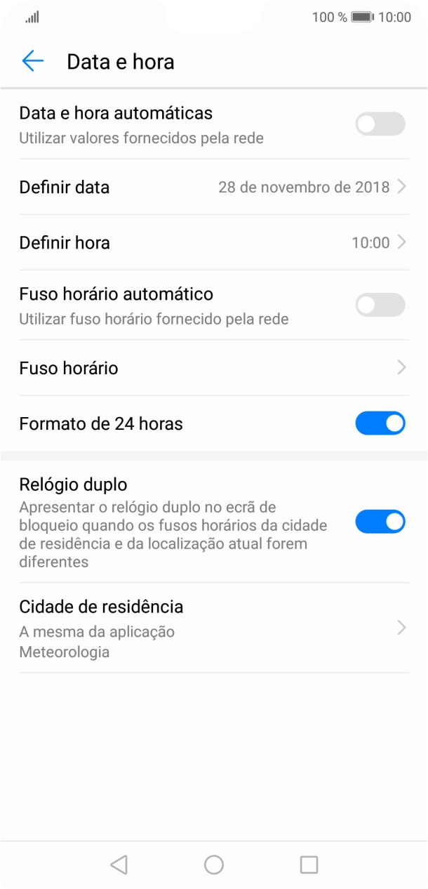 Prima o indicador junto a 