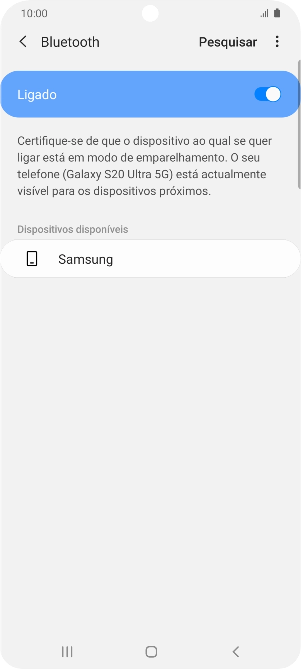 Prima o dispositivo Bluetooth pretendido e siga as indicações no ecrã para emparelhar o dispositivo pretendido com o telefone.