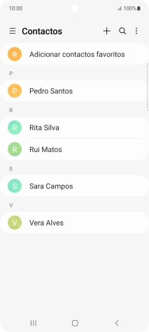 Prima o ícone de novo contacto.
