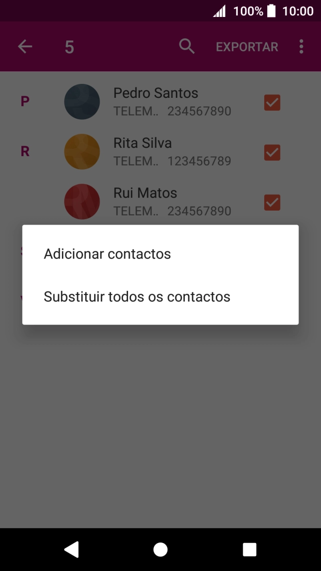 Se pretender manter os contactos existentes no cartão SIM, prima Adicionar contactos.