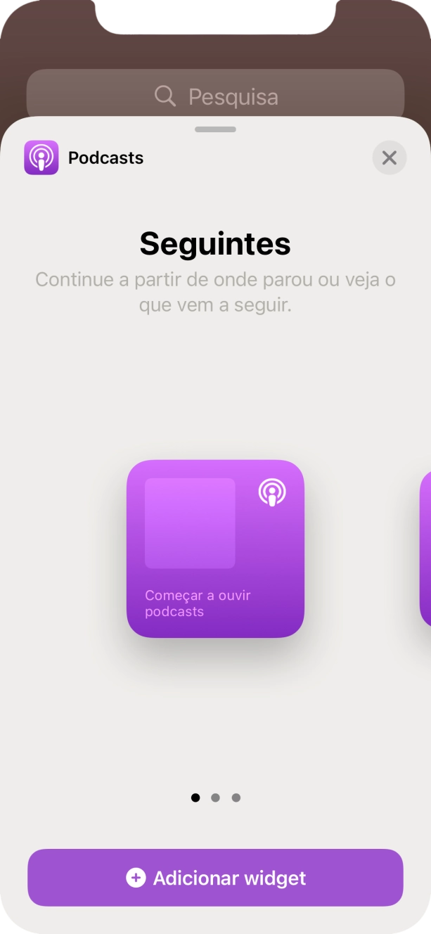 Para escolher a dimensão pretendida para o widget, deslize o dedo para a direita ou para a esquerda sobre o ecrã.
