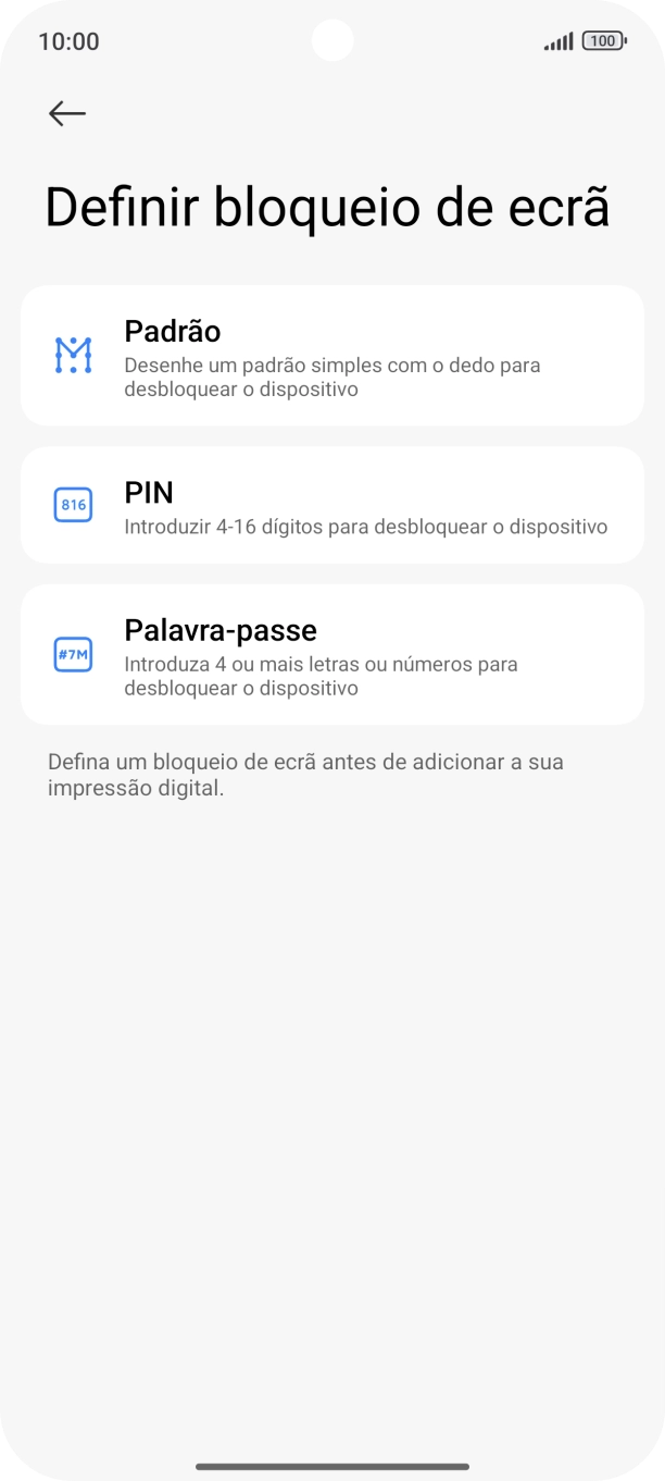 Prima o código de bloqueio do telefone pretendido.