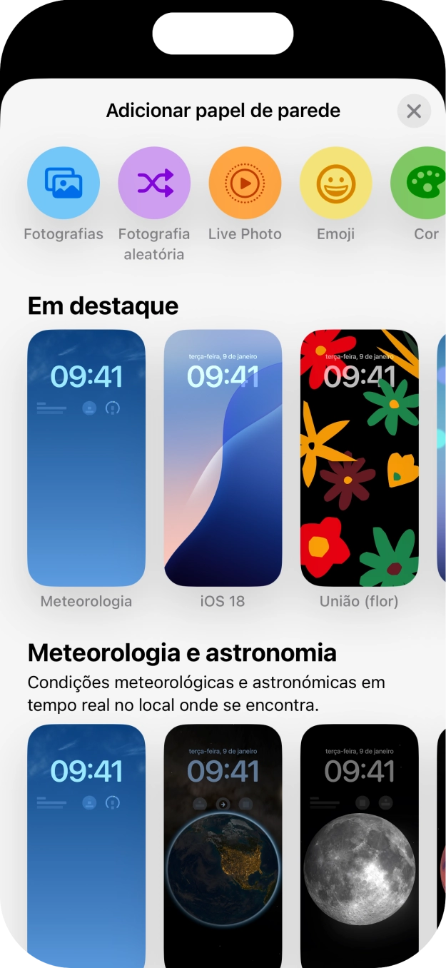 Prima a categoria pretendida e siga as indicações no ecrã para escolher a imagem de fundo pretendida.