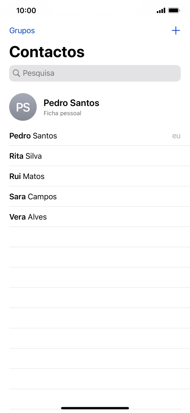 Prima o ícone de novo contacto.