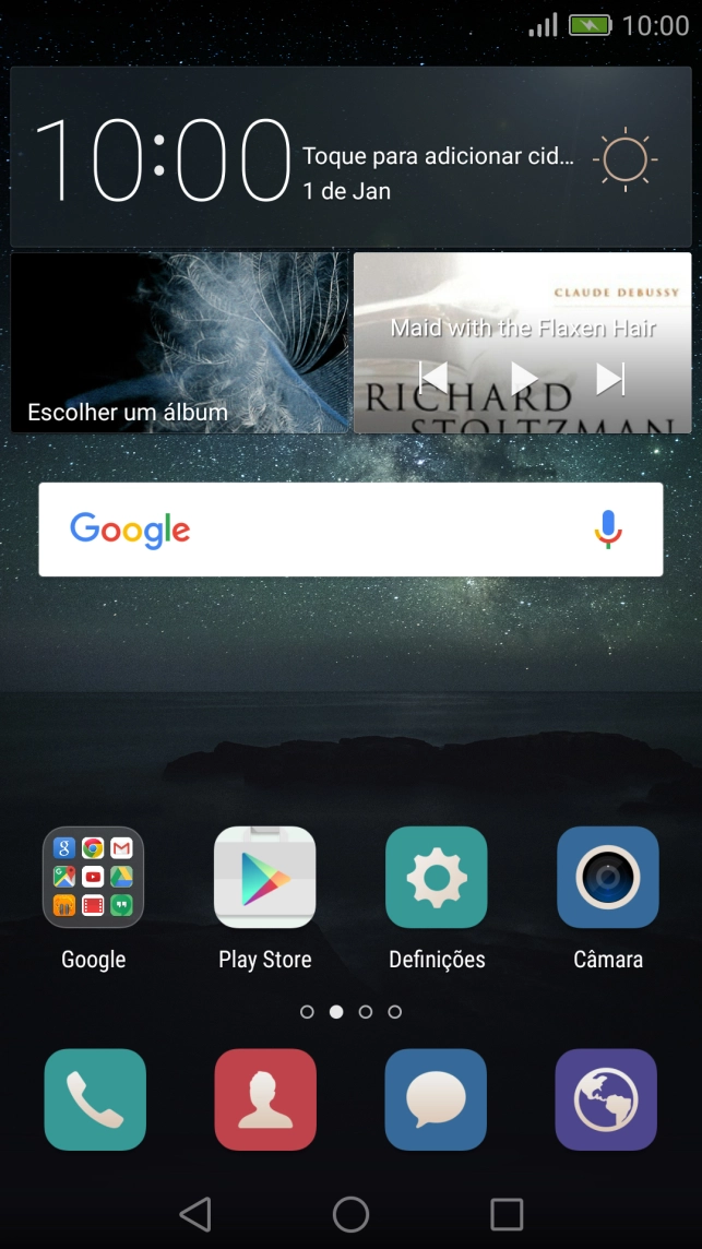 Quando o ícone de bateria em carregamento for mostrado no ecrã, a bateria está em carregamento.