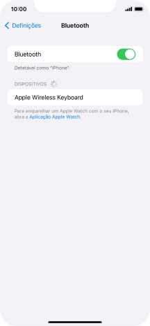 Prima o dispositivo Bluetooth pretendido e siga as indicações no ecrã para emparelhar o dispositivo pretendido com o telefone.