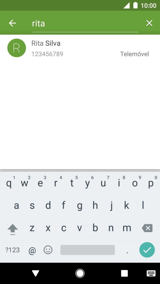 Prima o contacto pretendido.