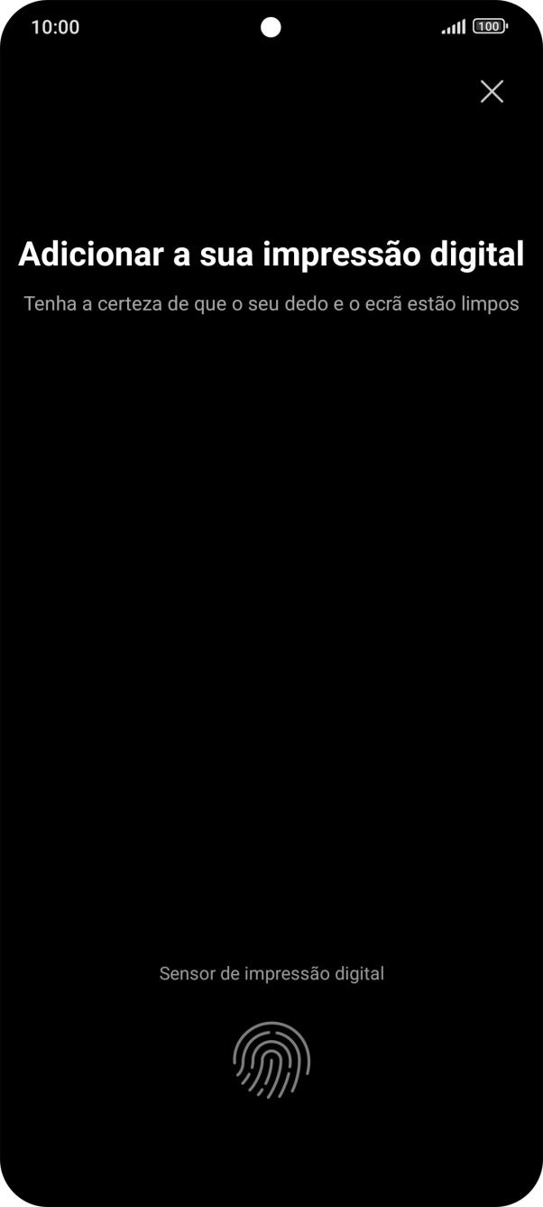 Siga as indicações no ecrã para definir a impressão digital como código de bloqueio.