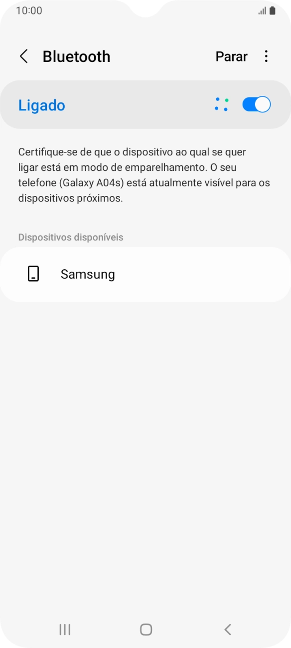 Prima o dispositivo Bluetooth pretendido e siga as indicações no ecrã para emparelhar o dispositivo pretendido com o telefone.