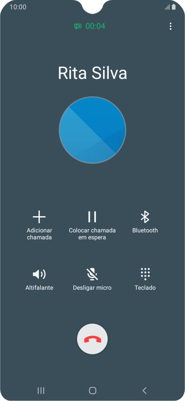 Prima o ícone para terminar a chamada.