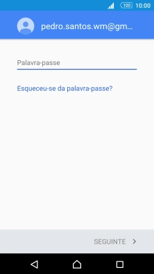 Prima Palavra-passe e introduza a password da sua conta Google.