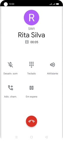 Prima o ícone para terminar a chamada.