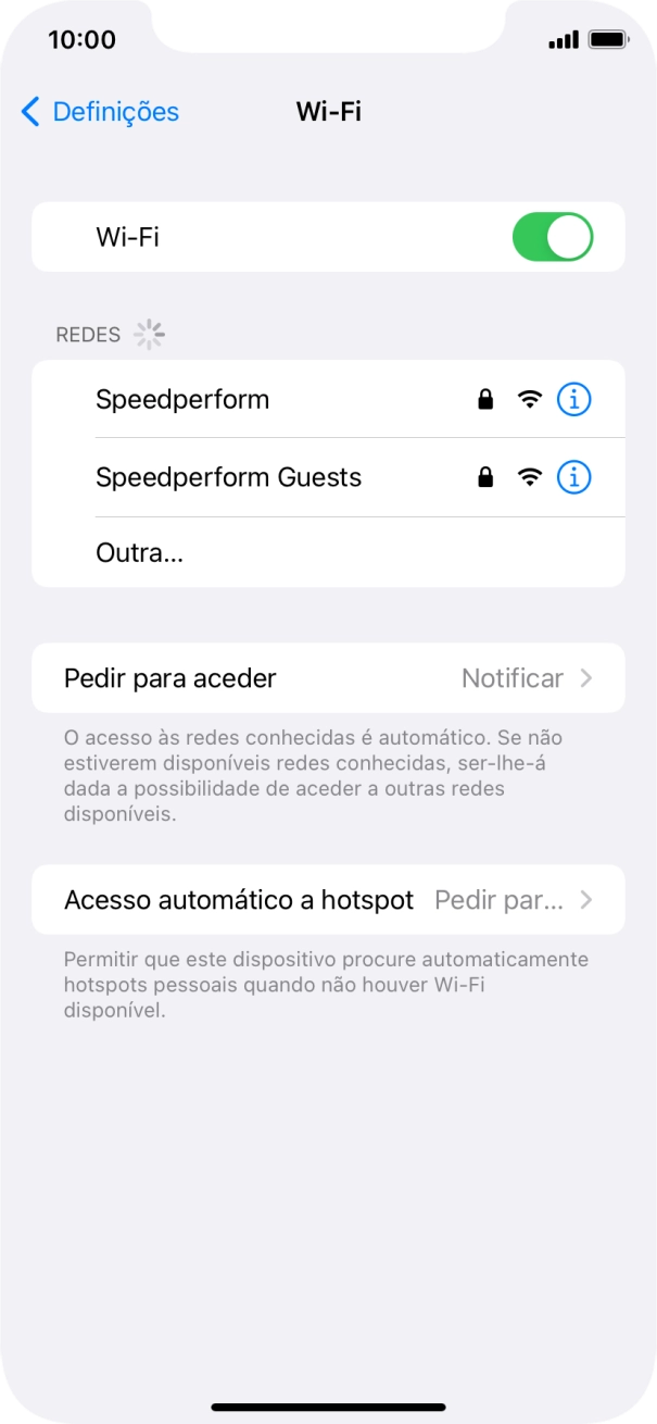 Prima a rede Wi-Fi pretendida e introduza a password da rede Wi-Fi.