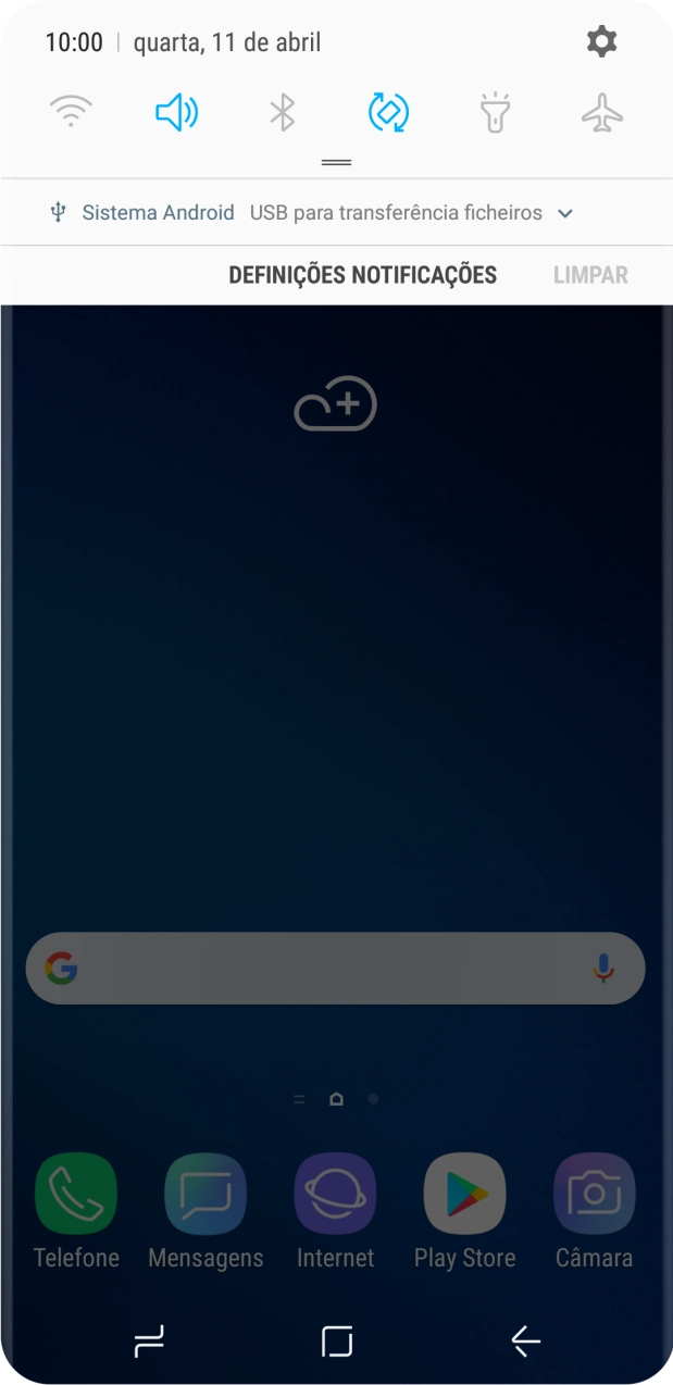 Prima o ícone de ligações.
