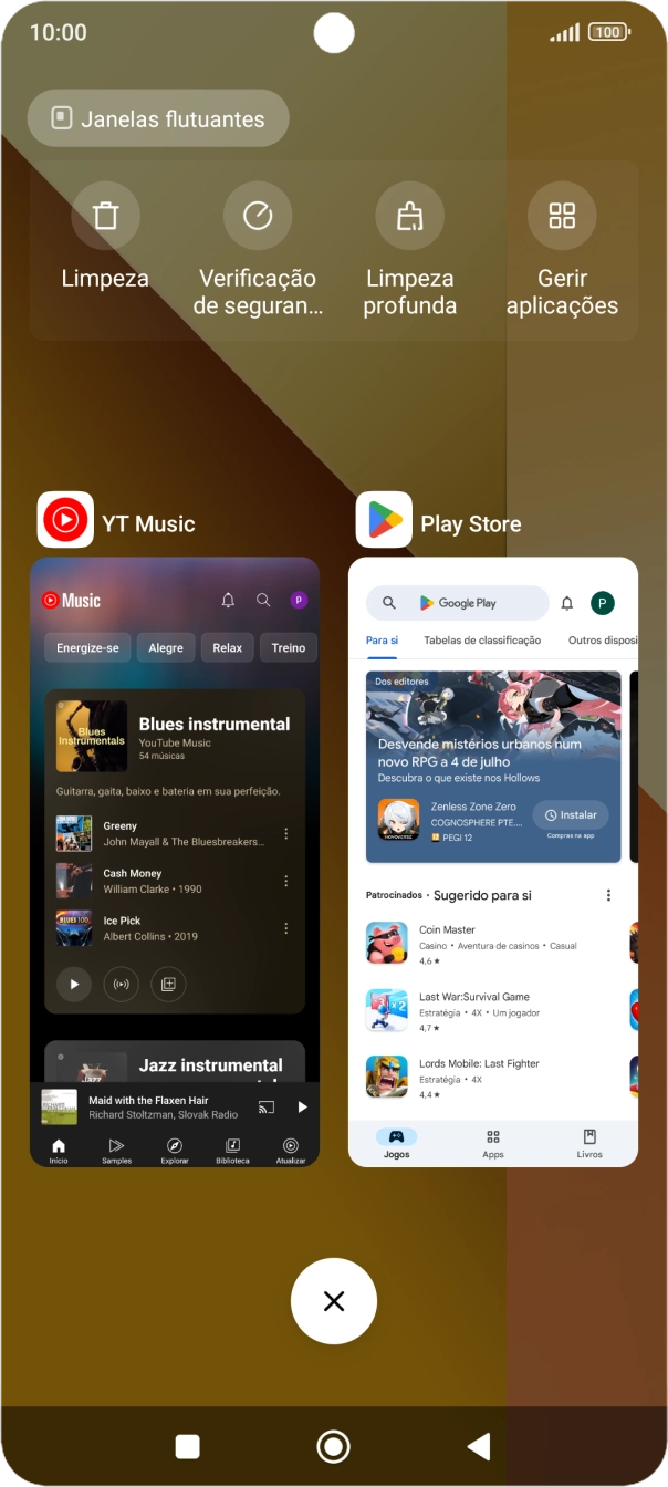 Para terminar uma aplicação em curso, deslize o dedo para a direita na aplicação pretendida.