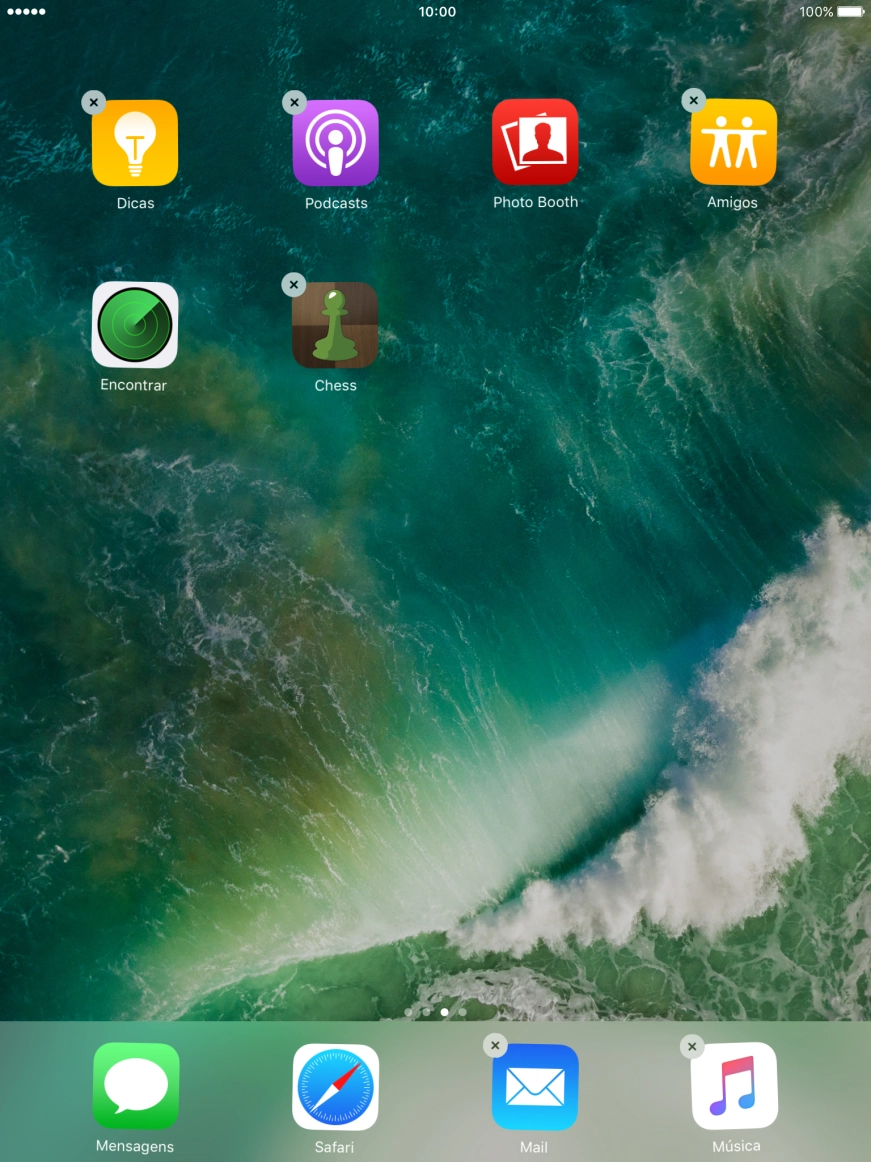 Mantenha premida a app pretendida até os ícones começarem a vibrar.
