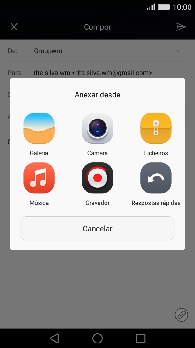 Prima Ficheiros e vá até à pasta pretendida.