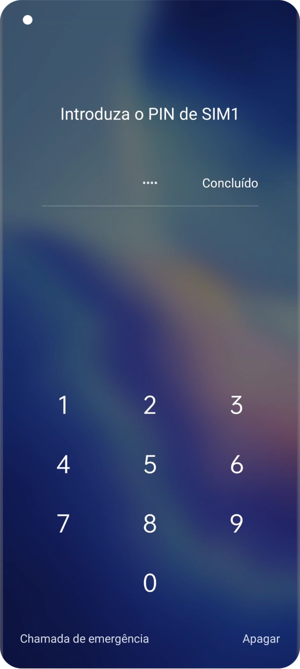 Se necessário, introduza o código PIN e prima Concluído.