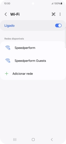 Prima a rede Wi-Fi pretendida.