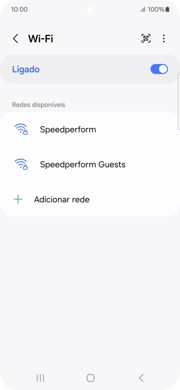 Prima a rede Wi-Fi pretendida.