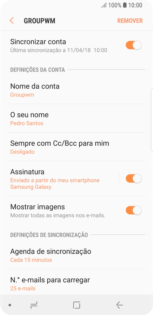 Prima o indicador junto a 
