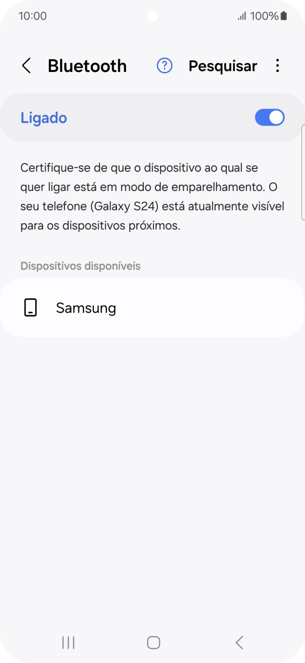 Prima o dispositivo Bluetooth pretendido e siga as indicações no ecrã para emparelhar o dispositivo pretendido com o telefone.