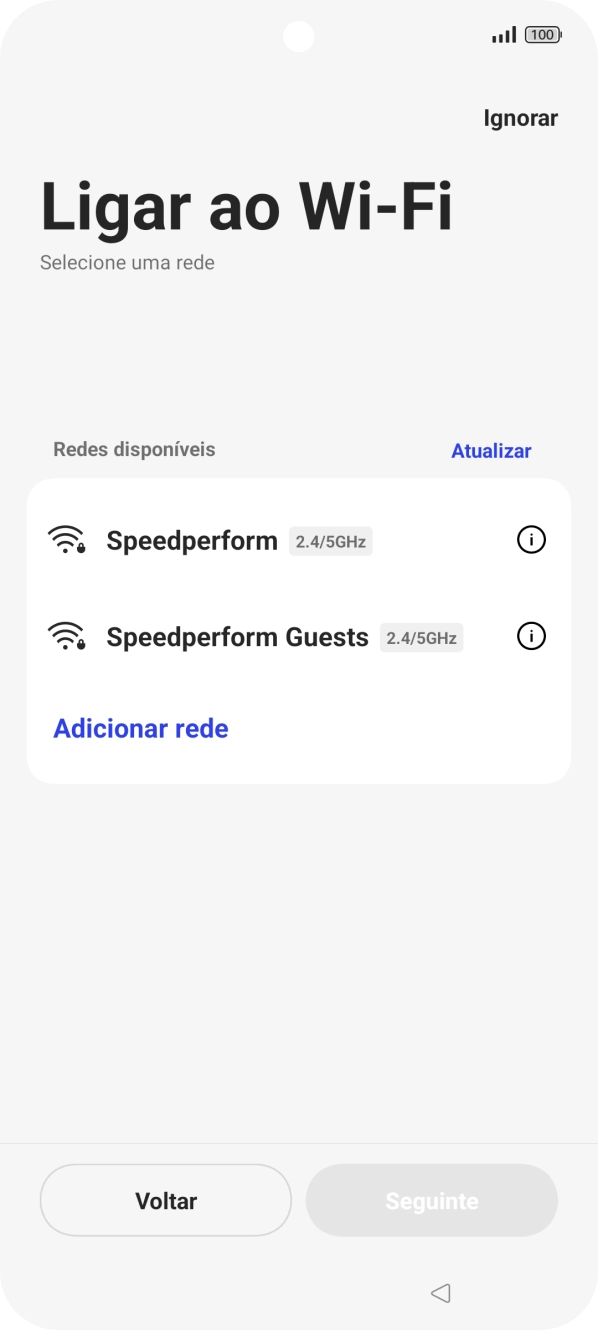Prima a rede Wi-Fi pretendida.