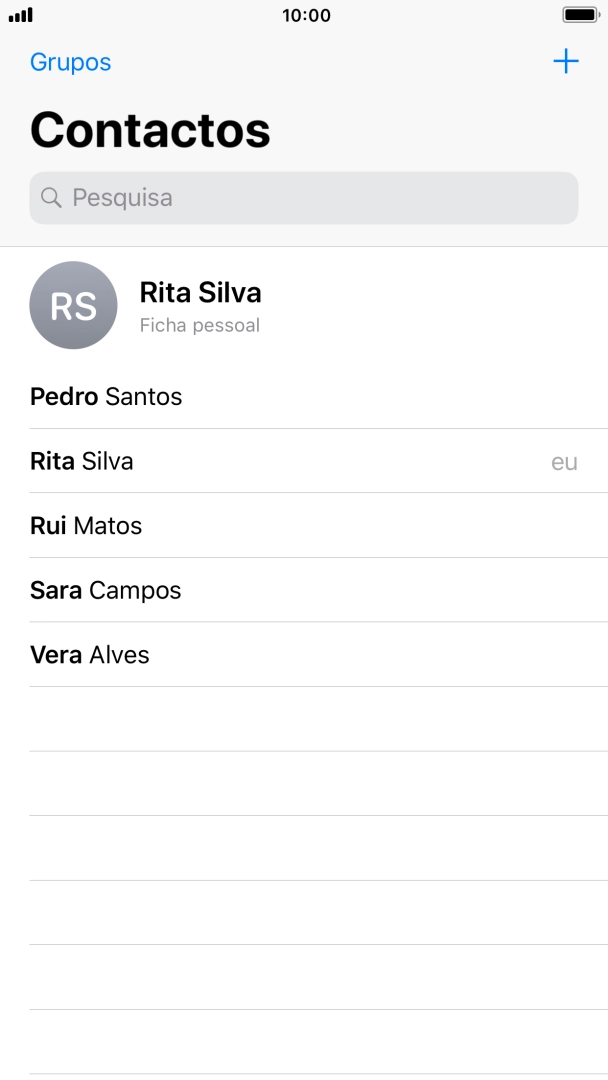 Prima o ícone de novo contacto.