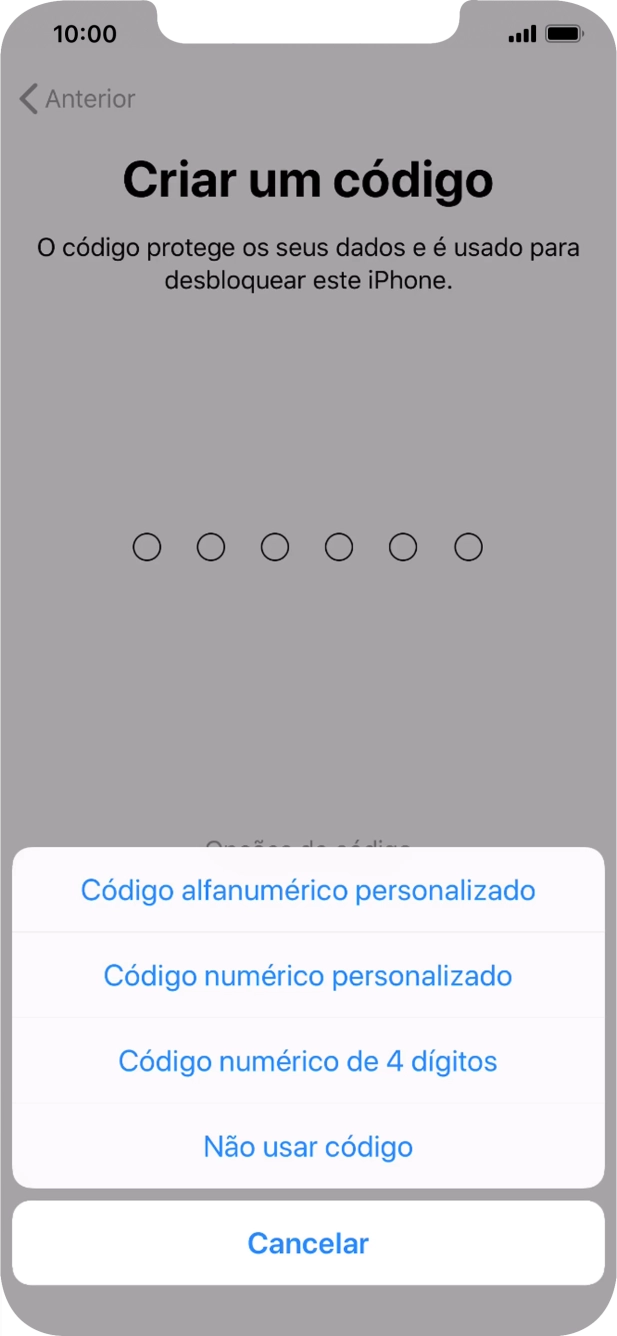 Siga as indicações no ecrã para ativar a utilização do código de bloqueio do telefone ou prima Não usar código.