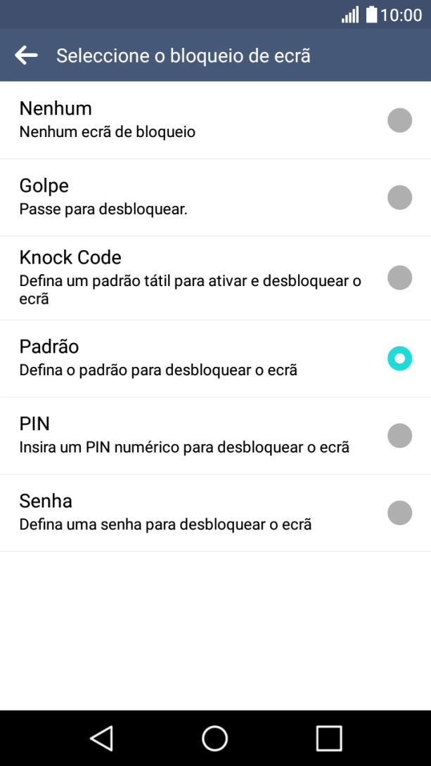 Introduza o código de bloqueio do telefone atual e prima Nenhum.