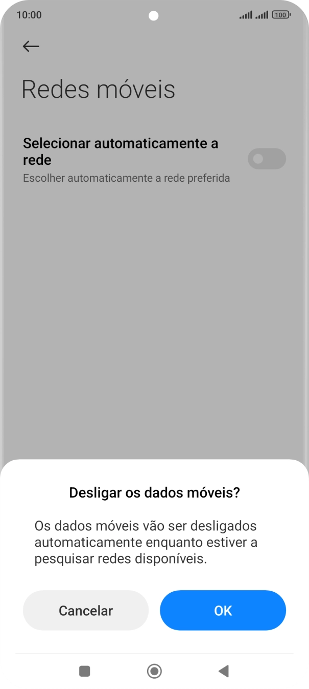 Prima OK e aguarde enquanto o telefone procura as redes.