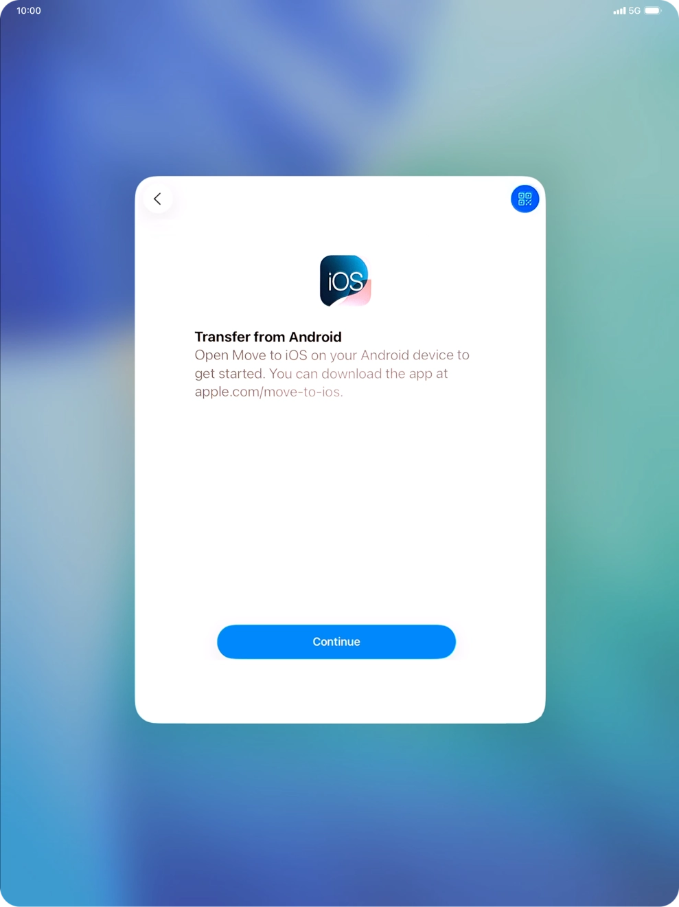 To transfer content to your tablet, you need to install the app 'Move to iOS' on the Android device. When the app is installed, press Continue.