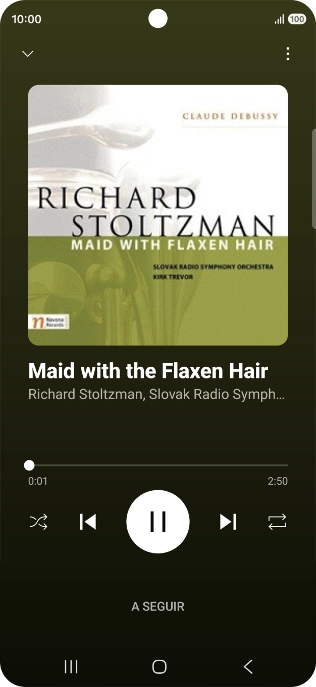 Prima a seta para a direita para ir para o ficheiro de música seguinte.