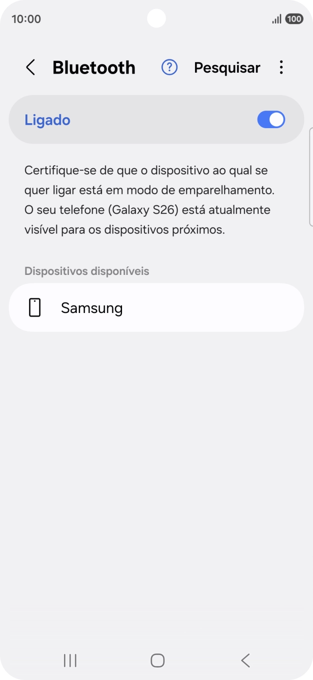 Prima o dispositivo Bluetooth pretendido e siga as indicações no ecrã para emparelhar o dispositivo pretendido com o telefone.