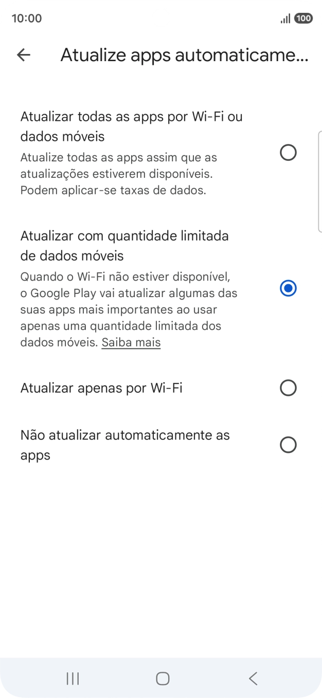 Para ativar a atualização automática de apps via redes móveis, prima Atualizar todas as apps por Wi-Fi ou dados móveis.