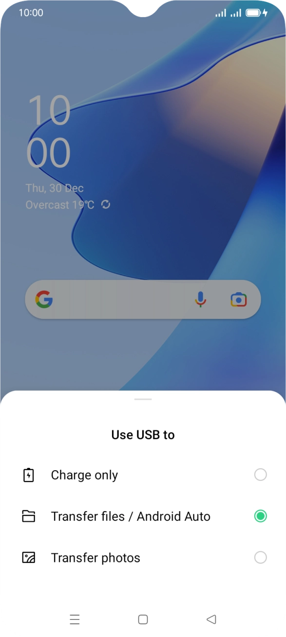 Press Transfer files / Android Auto. Press Transfer files / Android Auto.