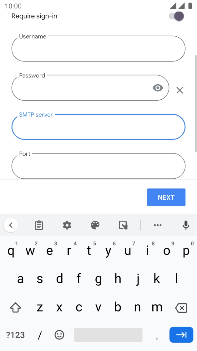 Press the field below 'Port' and key in 25. Press the field below 'Port' and key in 25.