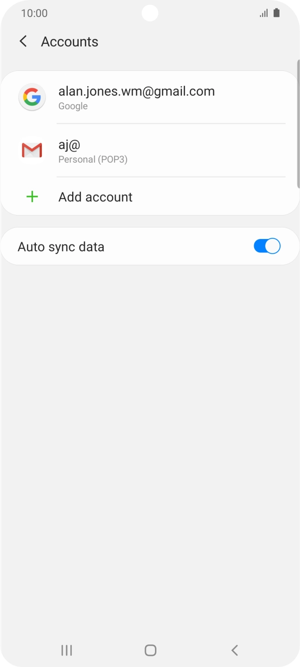 Press the indicator next to 'Auto sync data' to turn the function on or off.