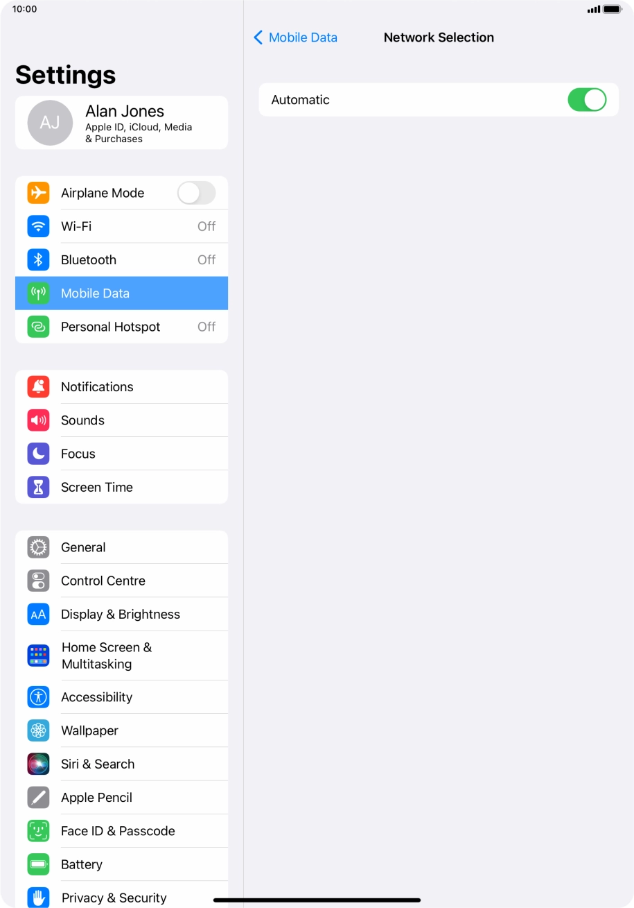 Press the indicator next to 'Automatic' to turn automatic network selection on or off. Press the indicator next to 'Automatic' to turn automatic network selection on or off.