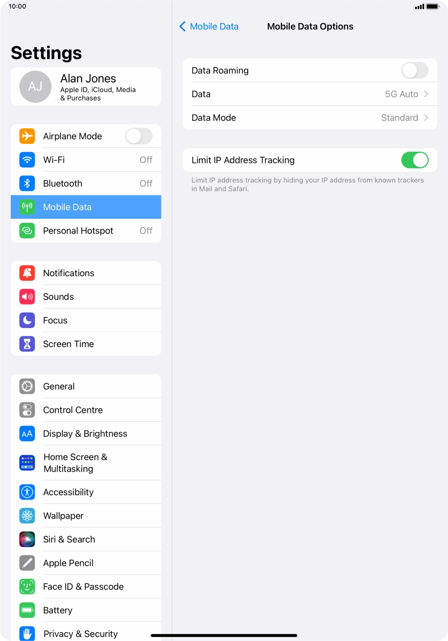 Press the indicator next to 'Data Roaming' to turn the function on or off. Press the indicator next to 'Data Roaming' to turn the function on or off.